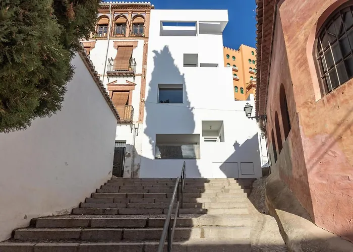 My White Wall Realejo *