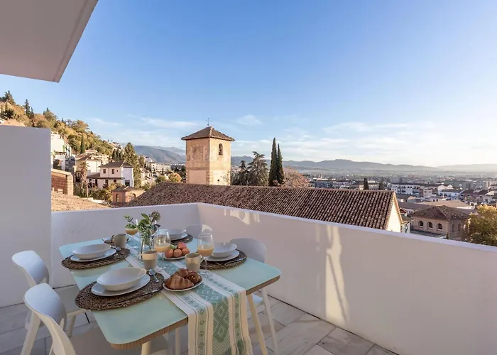 My White Wall Realejo Apartment Granada